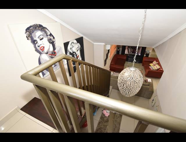 3 BEDROOM CLUSTER RENTED IN NORTH RIDING